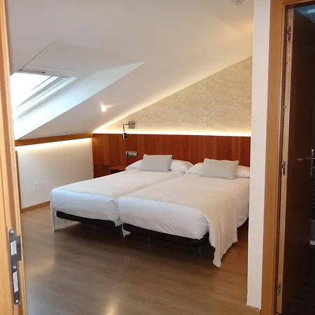 Πανσιόν O Codice By Moradas Nieto 2*