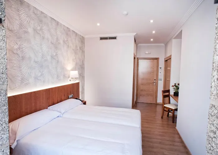 招待所 O Codice By Moradas Nieto 圣地亚哥－德孔波斯特拉